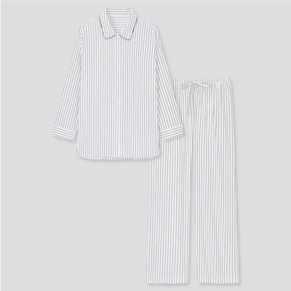 NWOT Uniqlo Soft Stretch Pajamas (Long-Sleeve) XS